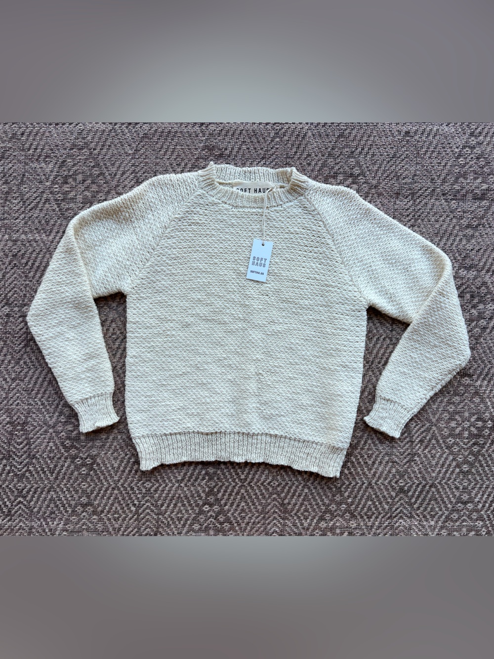 Soft Haus Sweater M NWT 100% Merino Wool Cream Chunky Knit Made Peru Raglan